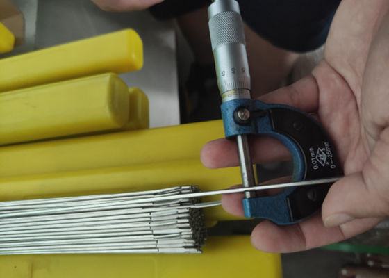 좋은 가격 ISO 9001 인증 1250°C 녹기점 코로시온 저항성 ERNiCrMo-4 니켈 용접 유선 C276 합금 용접 온라인으로